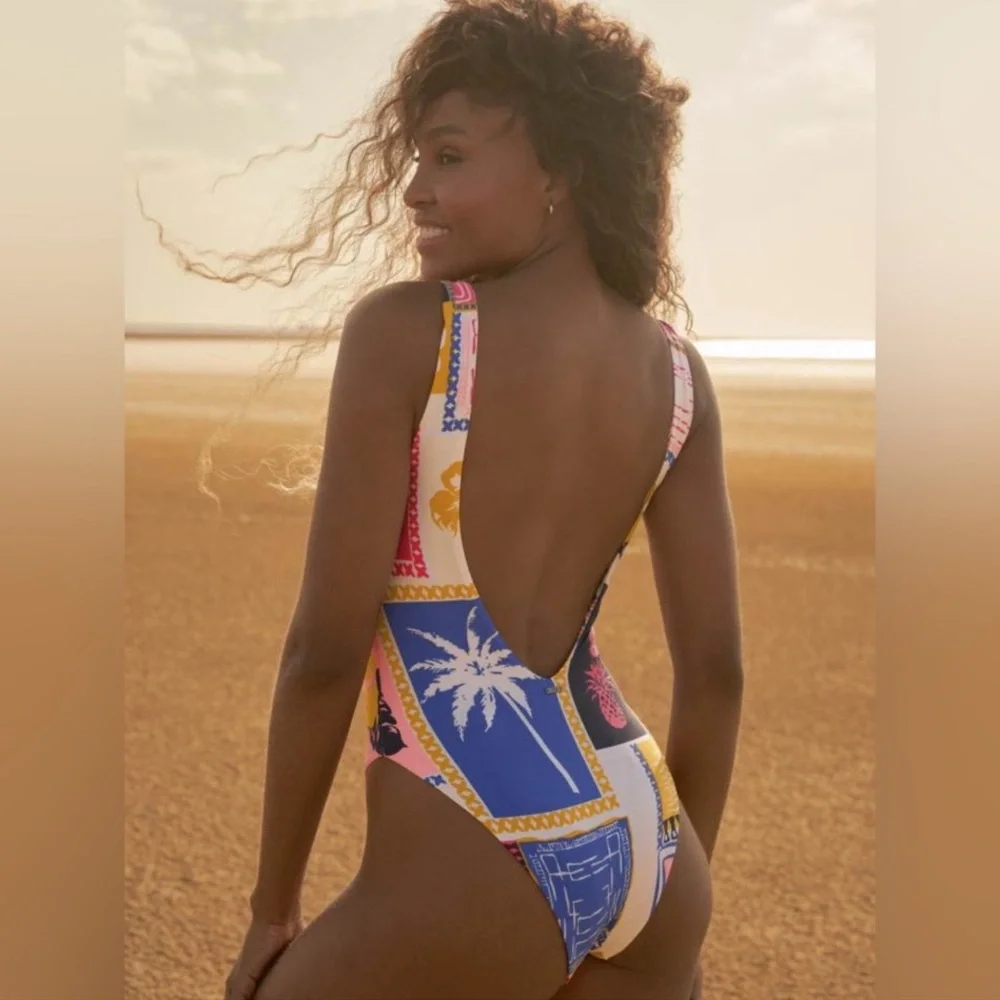 NWT Maaji Paradise Postals Claire Classic One Piece - Picture 5 of 14